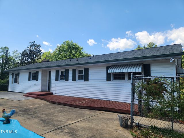 321 Valley Drive, Bristol, VA 24201
