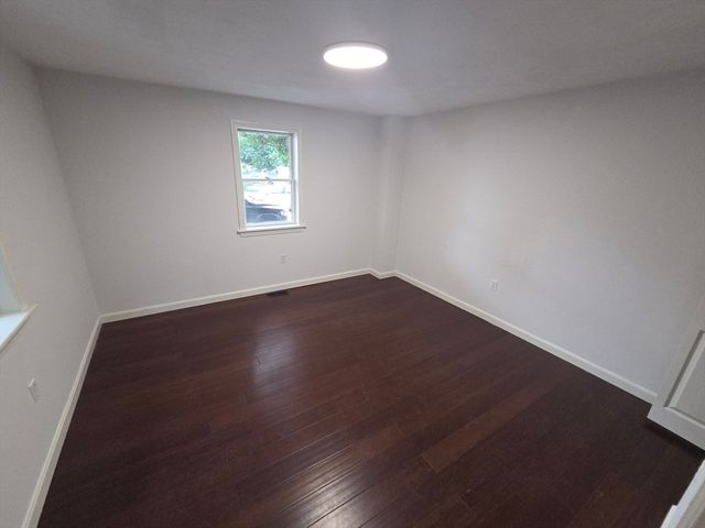 114 Front St. 114, Weymouth, MA 02188