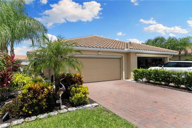 2547 Vine AVE, Naples, FL 34120