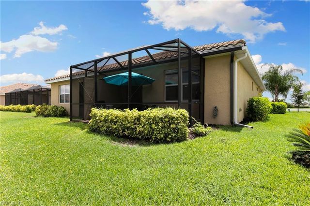 2547 Vine AVE, Naples, FL 34120