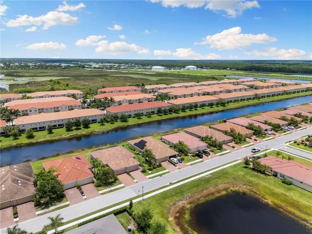 2547 Vine AVE, Naples, FL 34120
