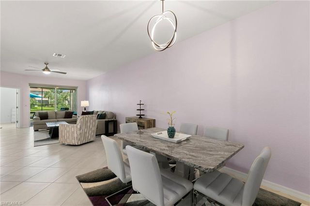2547 Vine AVE, Naples, FL 34120