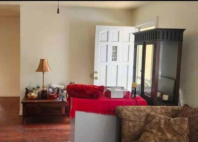 13501 Joliet Street, Houston, TX 77015