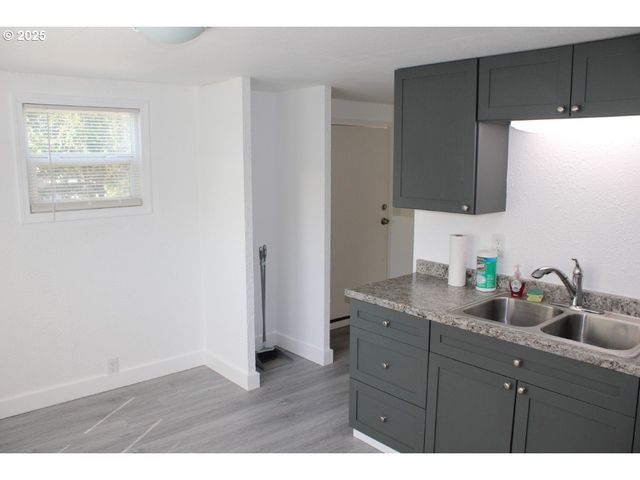514 Sw 13TH St, Pendleton, OR 97801