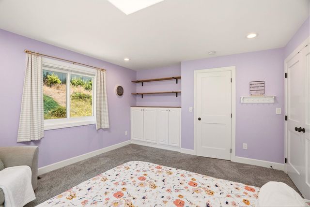 10206 N Comanche Dr, Spokane, WA 99208