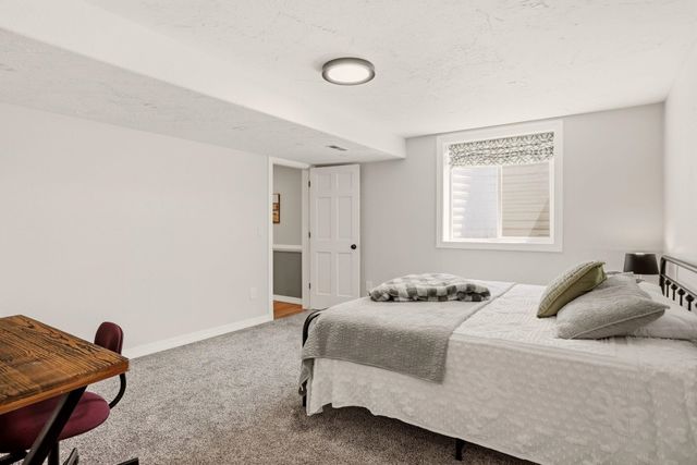 10206 N Comanche Dr, Spokane, WA 99208