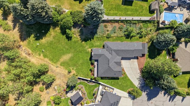 10206 N Comanche Dr, Spokane, WA 99208