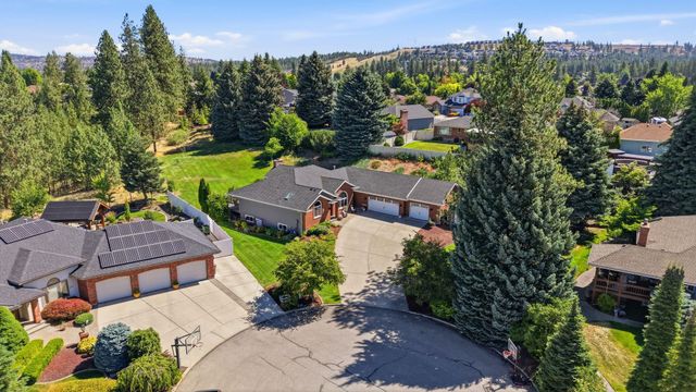 10206 N Comanche Dr, Spokane, WA 99208