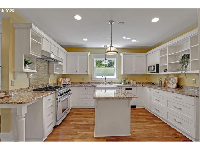 3324 Ne 21ST Ave, Portland, OR 97212