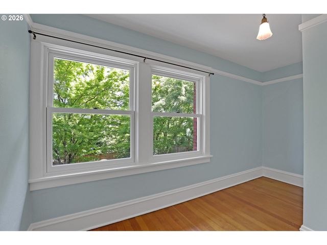 3324 Ne 21ST Ave, Portland, OR 97212
