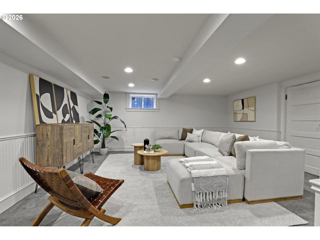 3324 Ne 21ST Ave, Portland, OR 97212
