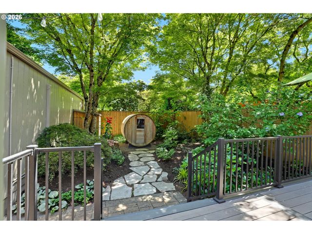 3324 Ne 21ST Ave, Portland, OR 97212