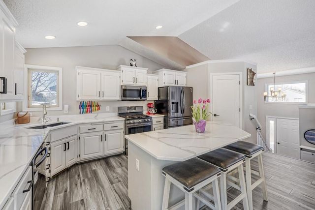 145 Terrace Road NE, Saint Michael, MN 55376