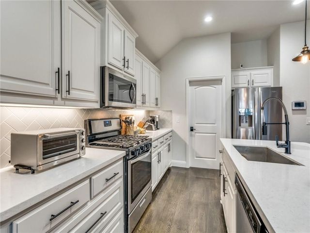 5517 Holloway Hill, Mckinney, TX 75070