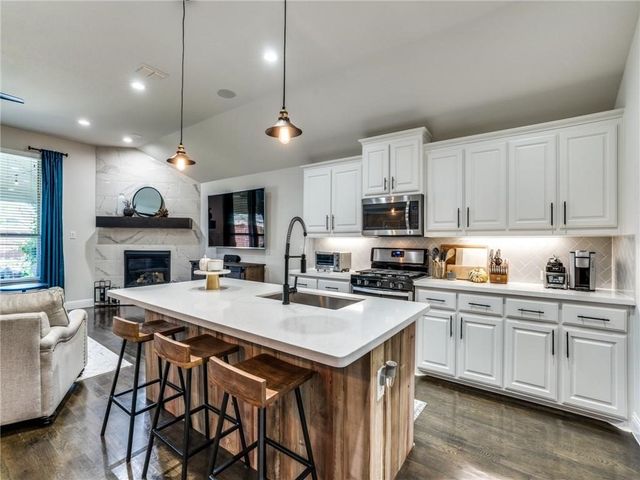 5517 Holloway Hill, Mckinney, TX 75070
