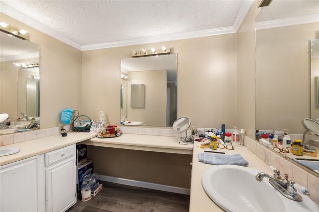 18798 S Rayburn Drive, Conroe, TX 77302