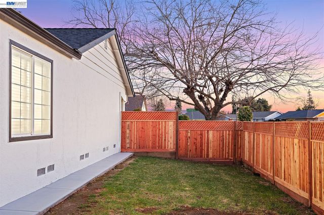 512 Covington Way, Livermore, CA 94551