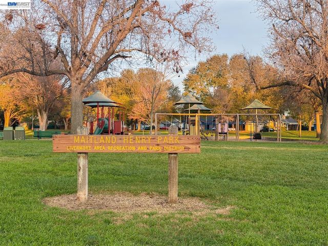 512 Covington Way, Livermore, CA 94551