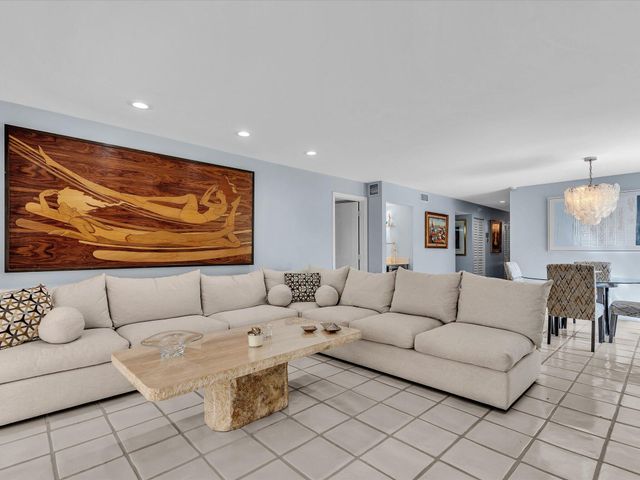 8410 Casa Del Lago, Boca Raton, FL 33433