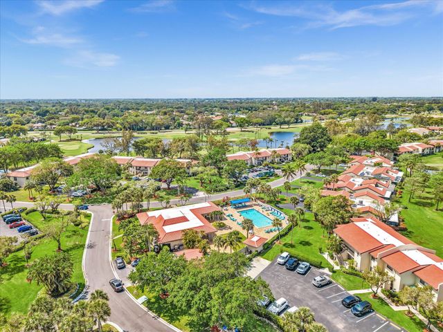 8410 Casa Del Lago, Boca Raton, FL 33433