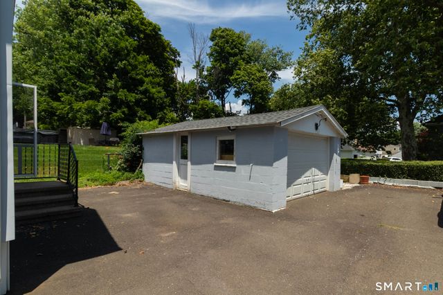 9 Seaview Avenue, West Haven, CT 06516