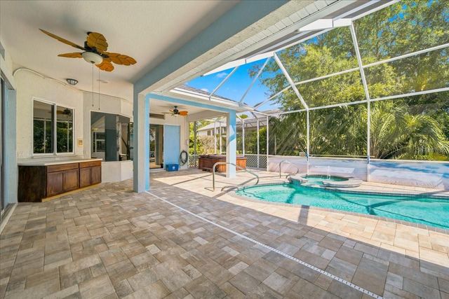 8402 MAYBELLE DRIVE, Weeki Wachee, FL 34613