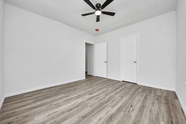 7021 Canal Street, Houston, TX 77011