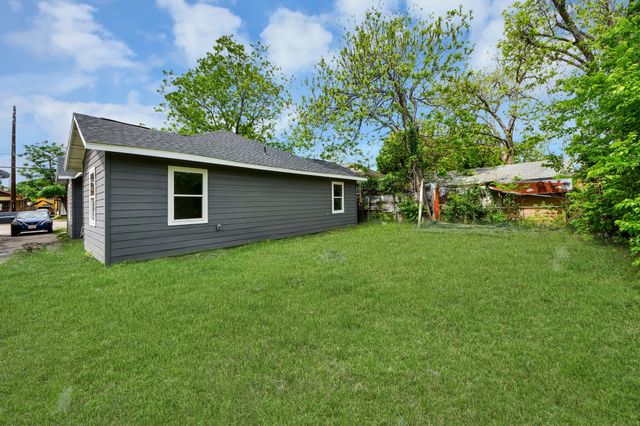 7021 Canal Street, Houston, TX 77011