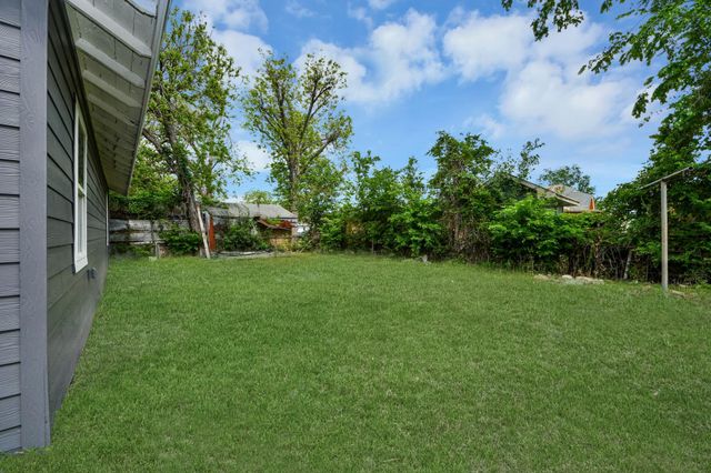 7021 Canal Street, Houston, TX 77011