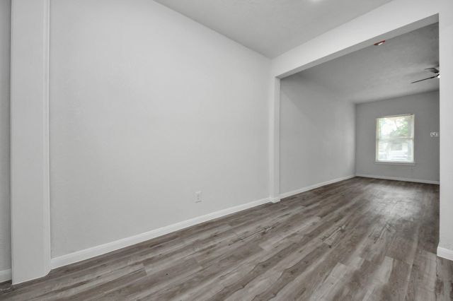 7021 Canal Street, Houston, TX 77011