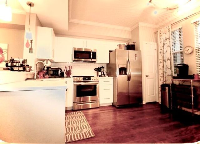533 NE 3RD Avenue 121, Fort Lauderdale, FL 33301