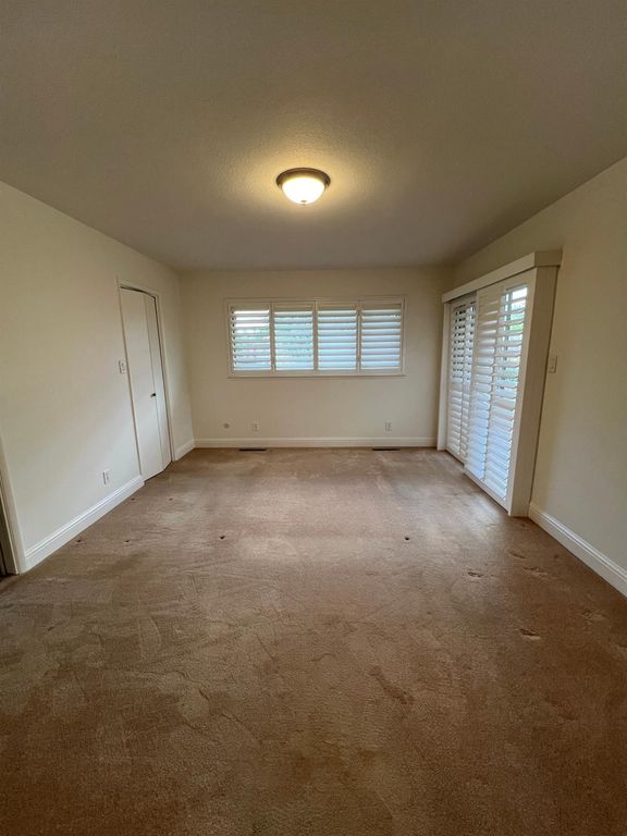 Image 10 of property listing at 1634 W Fremont Avenue, Fresno, CA 93711