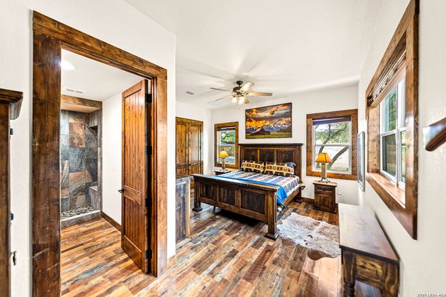 238 SABINAS CREEK RANCH RD, Boerne, TX 78006