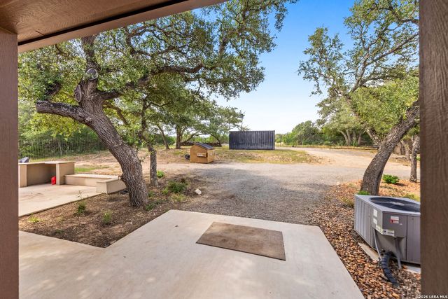 238 SABINAS CREEK RANCH RD, Boerne, TX 78006