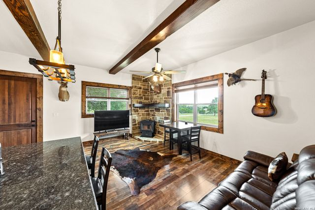 238 SABINAS CREEK RANCH RD, Boerne, TX 78006