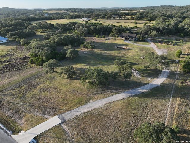 238 SABINAS CREEK RANCH RD, Boerne, TX 78006