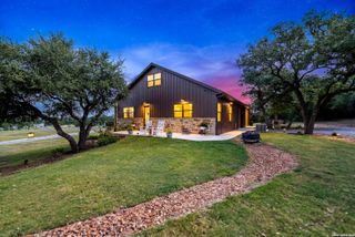238 SABINAS CREEK RANCH RD, Boerne, TX 78006