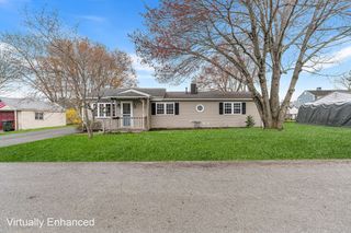 21 Dorothy Ave, Bellingham, MA 02019