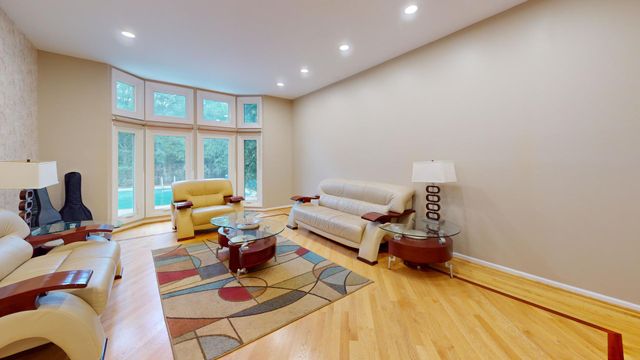 1309 Witney Lane, Buffalo Grove, IL 60089