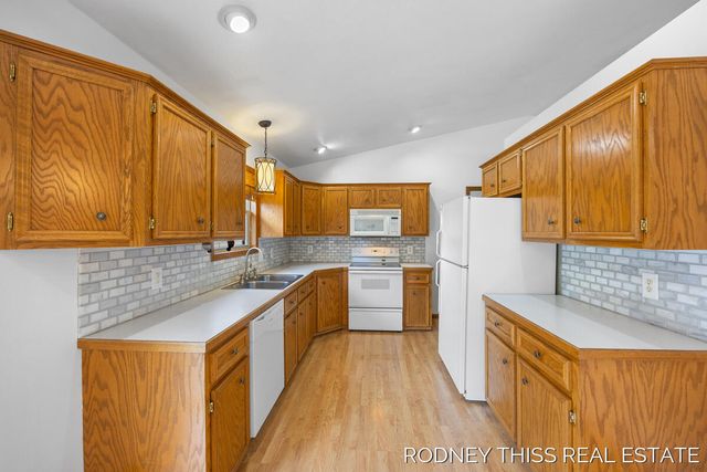 11487 Eagle Nest Court, Allendale, MI 49401