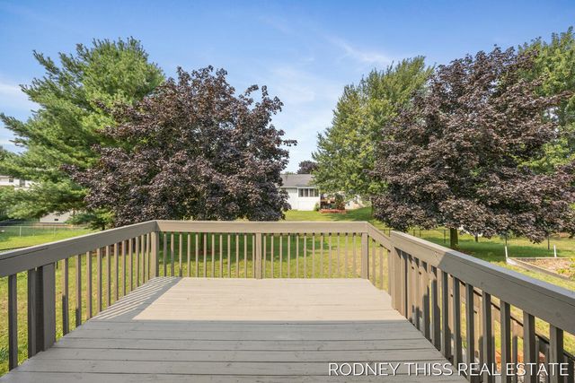 11487 Eagle Nest Court, Allendale, MI 49401