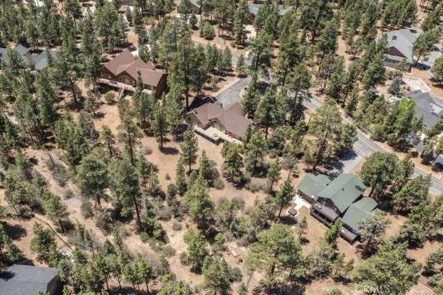 1016 Heritage, Big Bear City, CA 92314