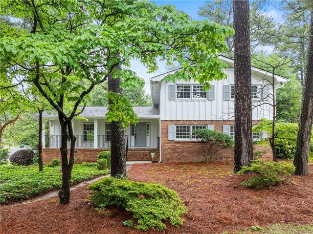 2458 Dunkerrin Lane, Atlanta, GA 30360