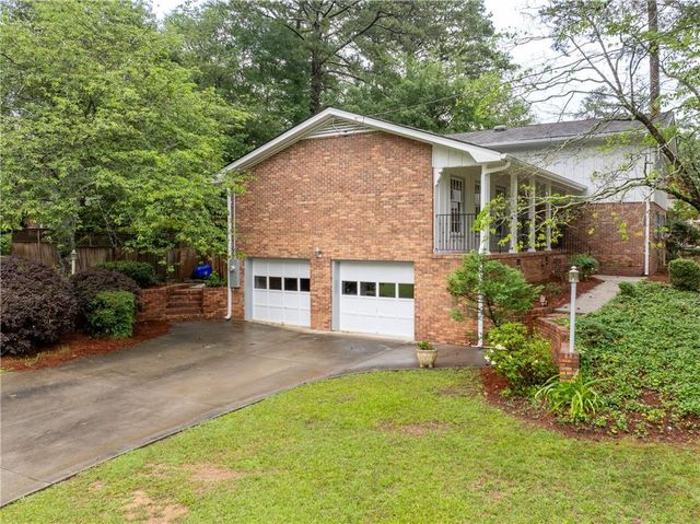 2458 Dunkerrin Lane, Atlanta, GA 30360