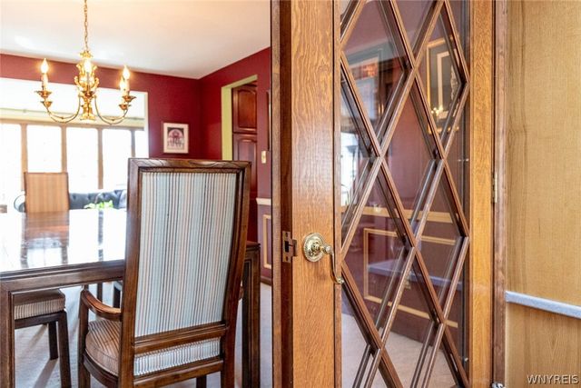 26 Heritage Rd W, Amherst, NY 14221