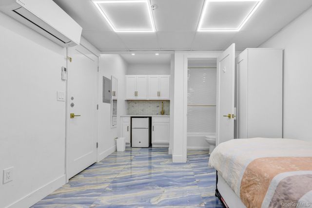 12 Lane Street 206, Monsey, NY 10952