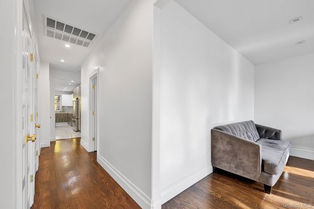 12 Lane Street 206, Monsey, NY 10952