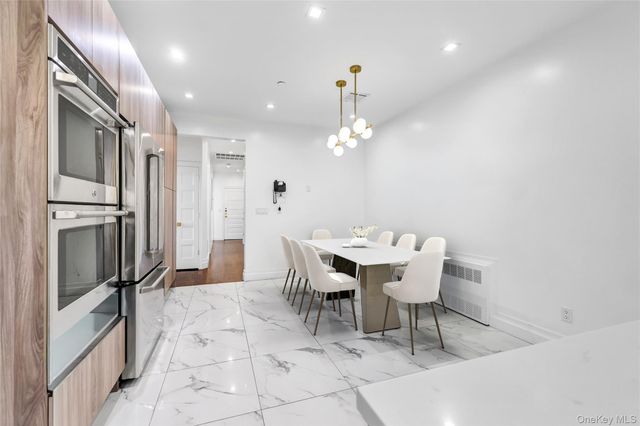 12 Lane Street 206, Monsey, NY 10952