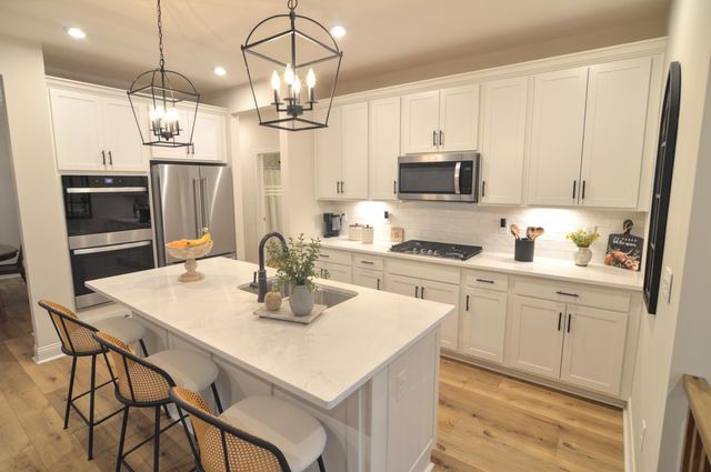 1644 Creekwood Court, Hebron, KY 41048