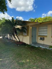 2700 SW 62nd Avenue 5A, Miramar, FL 33023